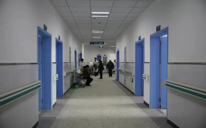 購買鋼制醫(yī)院潔凈醫(yī)用門時(shí),您應(yīng)該檢查以下幾個(gè)方面